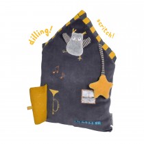 Coussin d'activités maison grise Les Moustaches